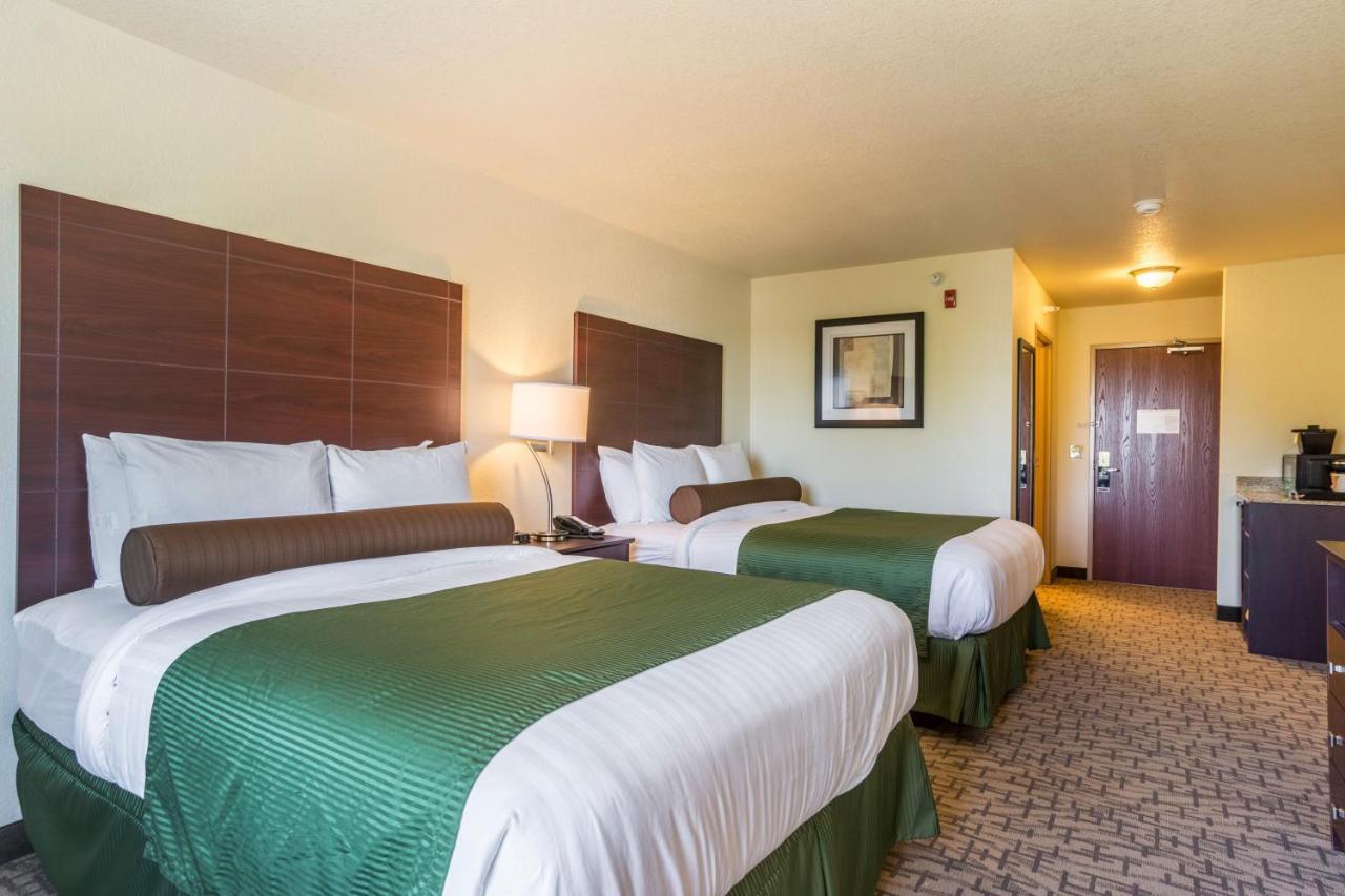 Cobblestone Inn & Suites - Lakin エクステリア 写真