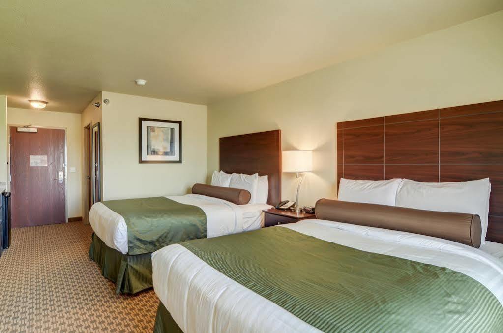 Cobblestone Inn & Suites - Lakin エクステリア 写真