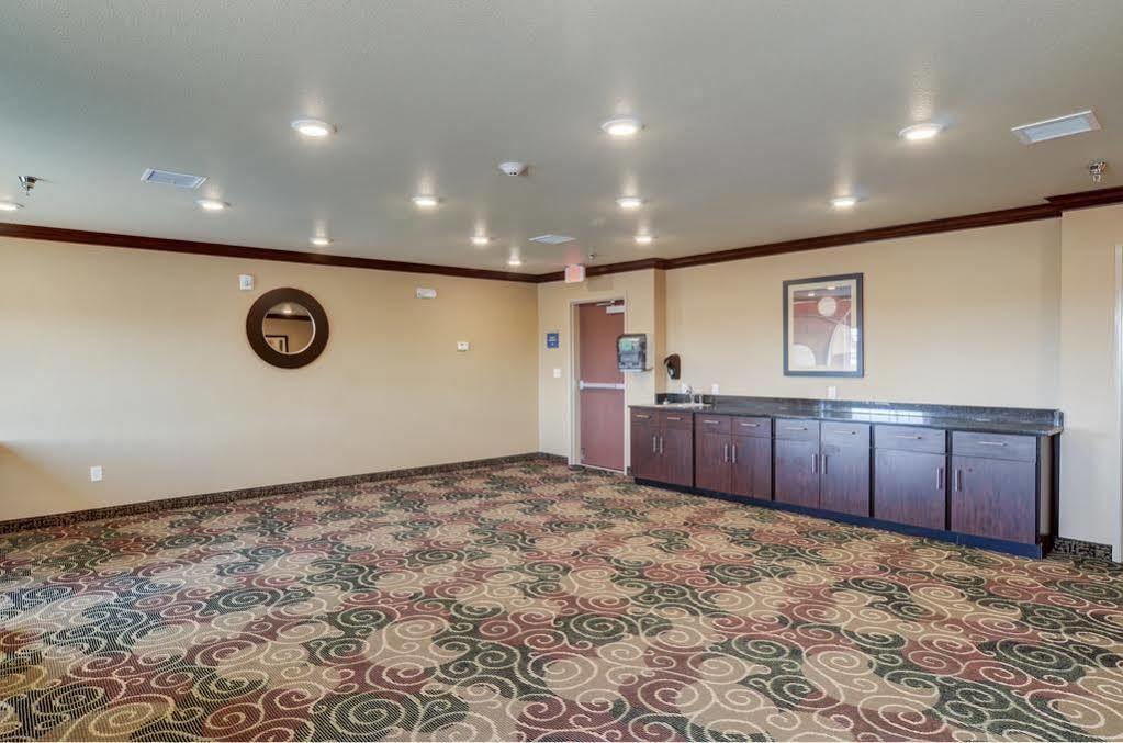 Cobblestone Inn & Suites - Lakin エクステリア 写真