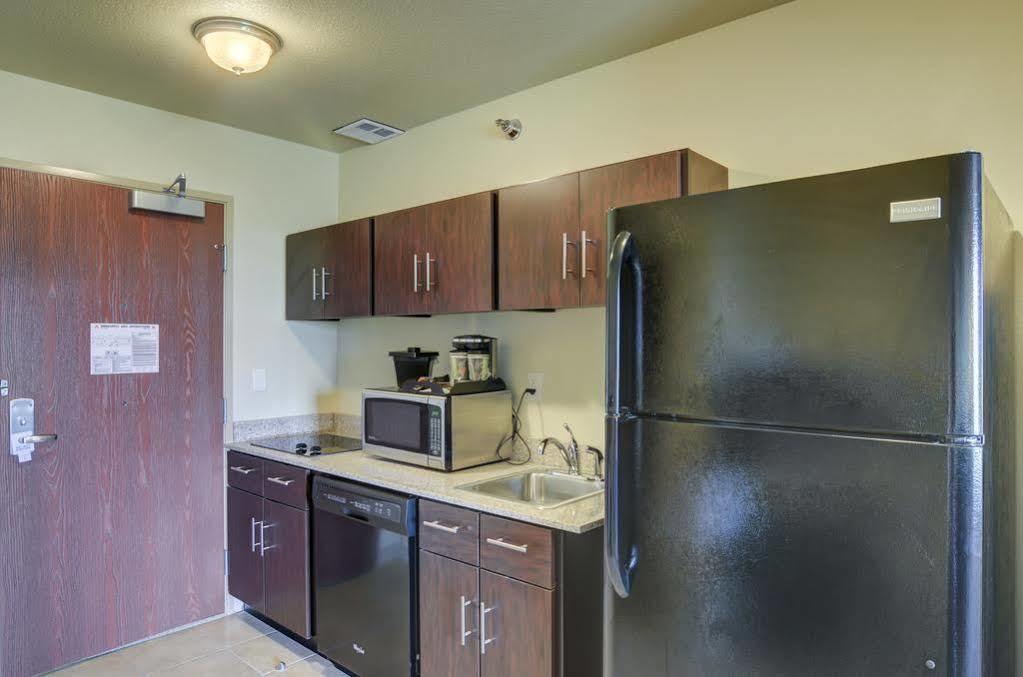 Cobblestone Inn & Suites - Lakin エクステリア 写真