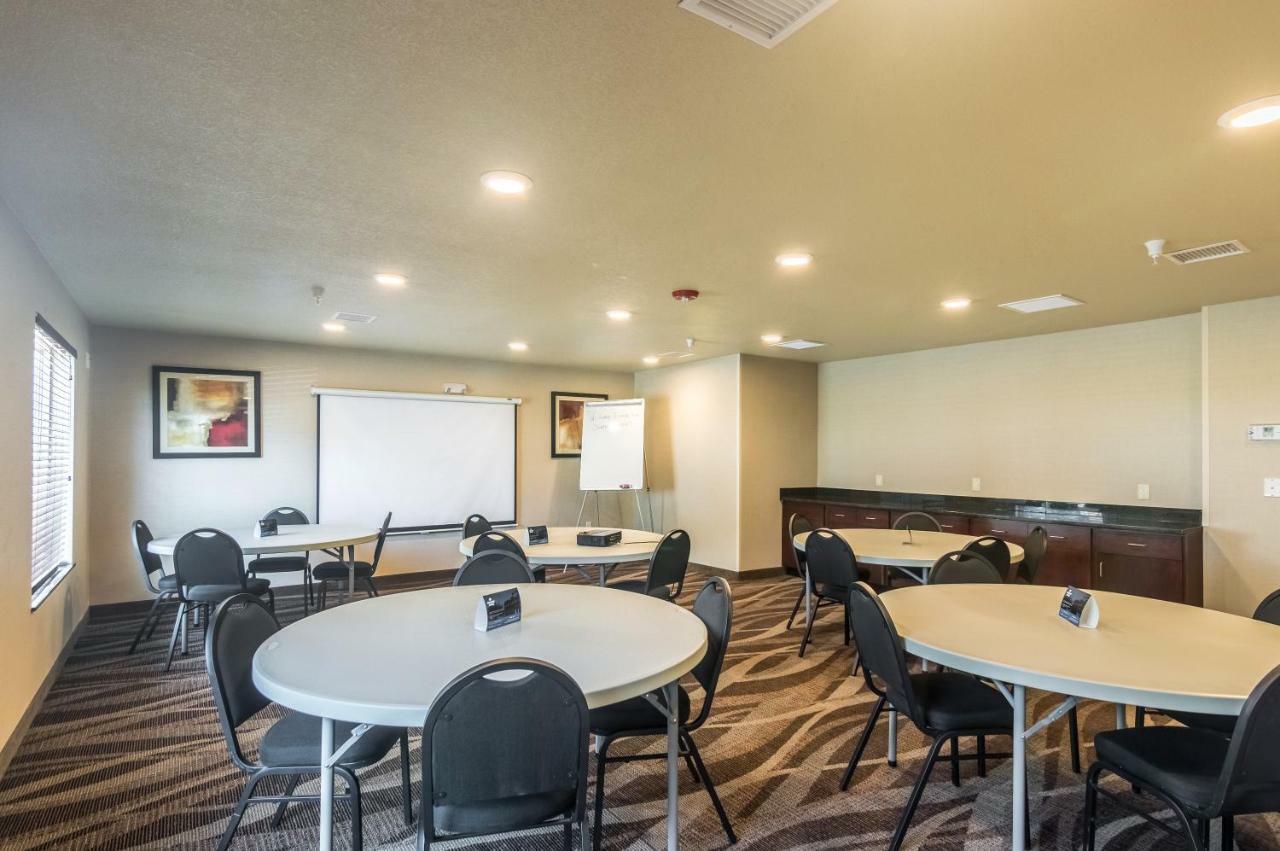 Cobblestone Inn & Suites - Lakin エクステリア 写真