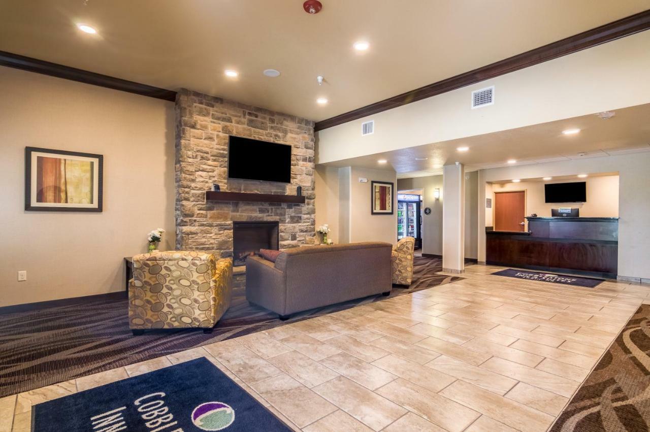 Cobblestone Inn & Suites - Lakin エクステリア 写真